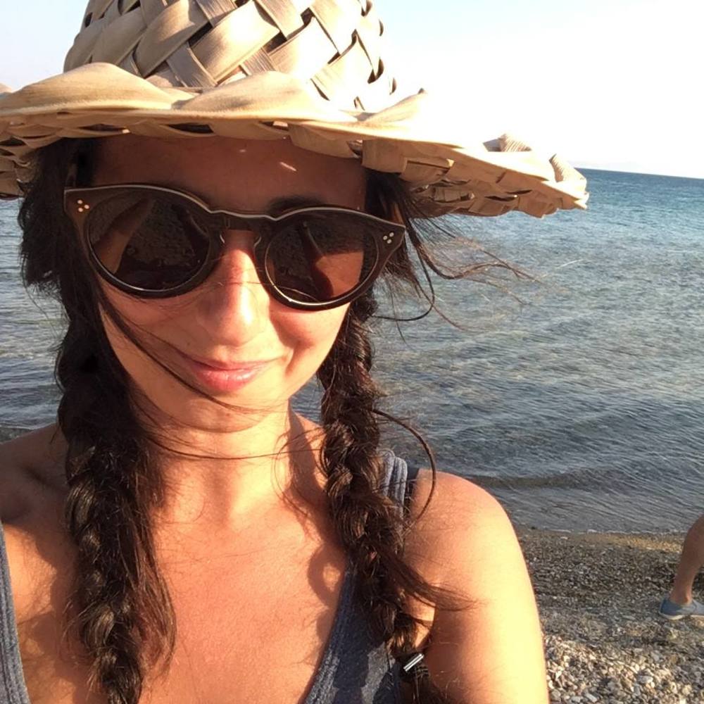 Meet your Posher, Shira